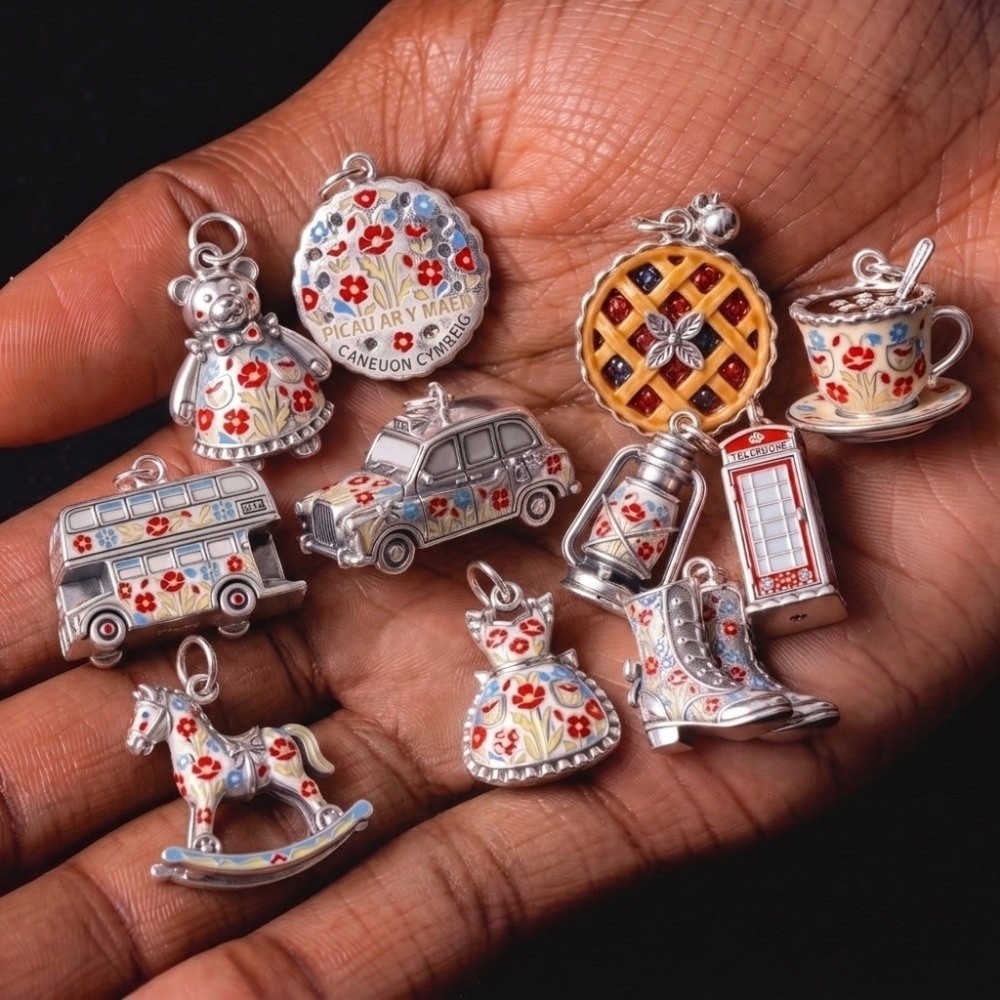 Jewelry Making London - Stylowe zawieszki ze stali nierdzewnej w